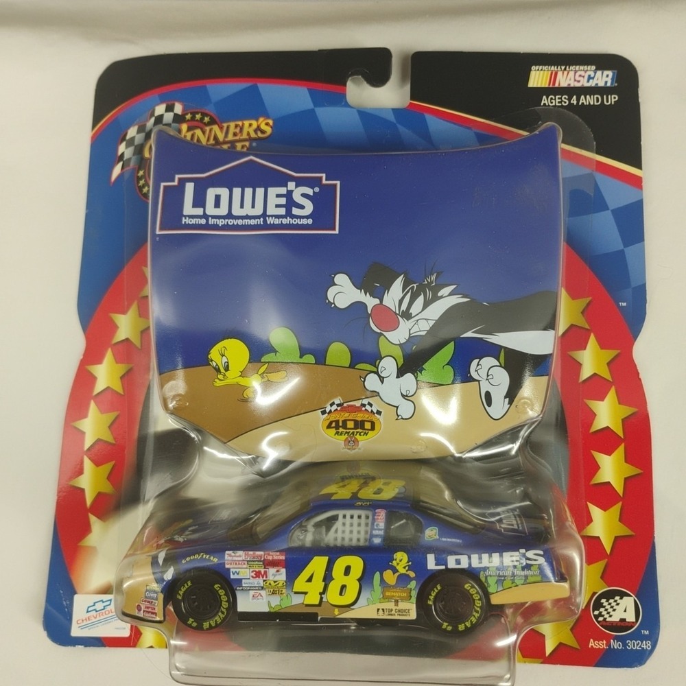 2002 Winner's Circle 1:43 Monte Carlo 400 #48 Lowe's Sylvester & Tweety w/ Hood
